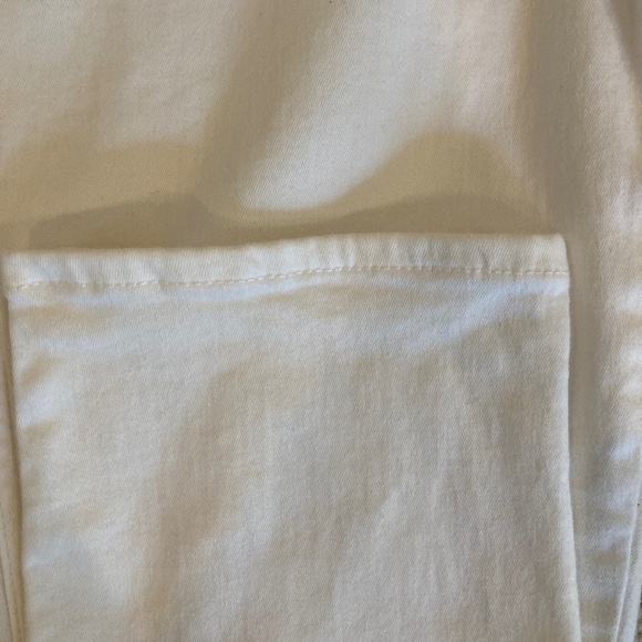 White House Black Market High-Rise White Straight Jeans - 8L - Picture 5 of 10